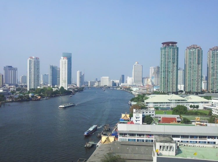 Ramada Plaza Bangkok Menam Riverside: a Riverside Resort with a Nice Government Membership Lounge