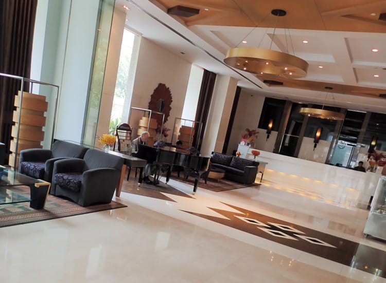 Majestic Grande Resort Bangkok: Foodie Pleasant Resort in Sukhumvit